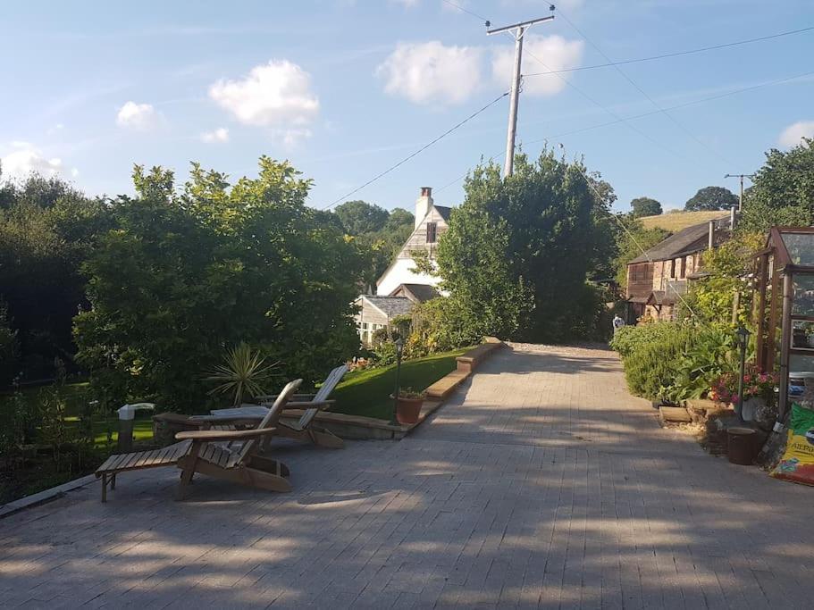 Mill Cottage Garden Annexe 牛顿阿伯特 外观 照片